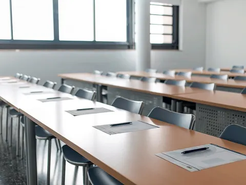 ADEIT – Fundación Universidad-Empresa de la Universitat de València en Valencia, aforo hasta 131 personas · imagen 4