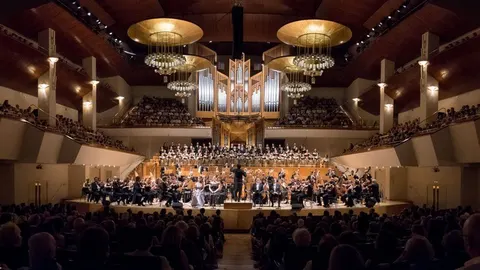 Auditorio Nacional de Musica en Madrid, aforo hasta 2.338 personas