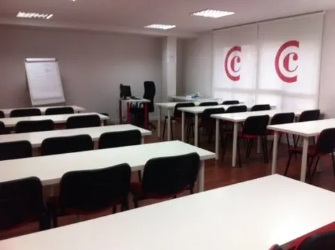 Cámara de Comercio de Málaga (salas, salón de plenos y aulas) en Málaga, aforo hasta 72 personas · imagen 2