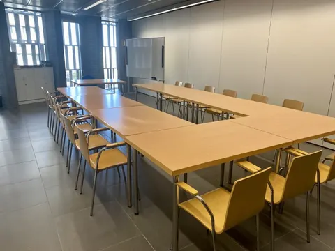 Centro Cívico Delicias (Ayuntamiento de Zaragoza) en Zaragoza, aforo hasta 120 personas · imagen 5