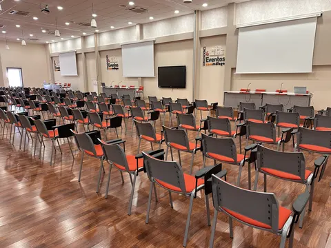 Convenciones & Eventos Commálaga (Colegio de Médicos de Málaga) en Málaga, aforo hasta 264 personas · imagen 2