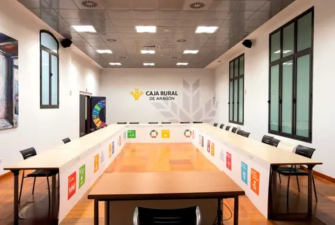 Edificio Caja Rural de Aragón (Fundación Caja Rural de Aragón) en Zaragoza, aforo hasta 550 personas · imagen 3