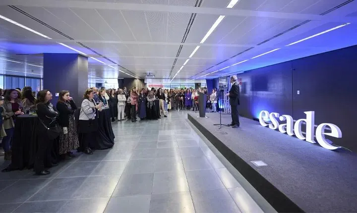 Esade Auditorium (Campus Sant Cugat) en Barcelona, aforo hasta 250 personas