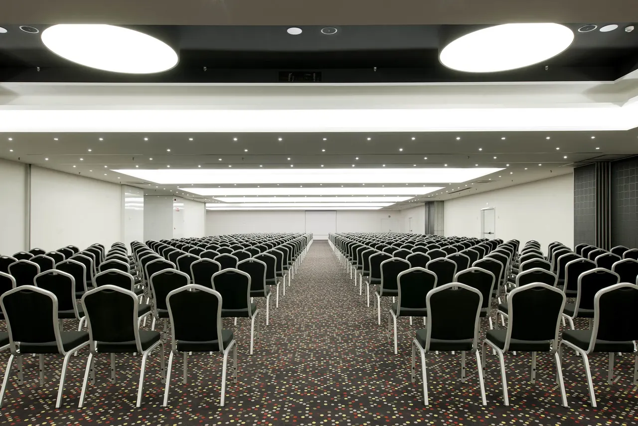 Hotel Barceló Sants (Centro de Convenciones) en Barcelona, aforo hasta 1.500 personas