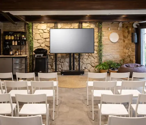 Impact Hub Málaga (Salas y Eventos) en Málaga, aforo hasta 50 personas · imagen 2