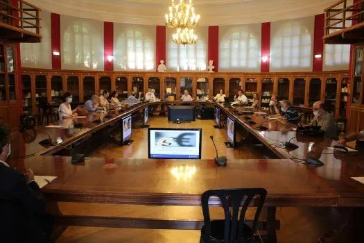 Paraninfo de la Universidad de Zaragoza (alquiler de salas) en Zaragoza, aforo hasta 400 personas
