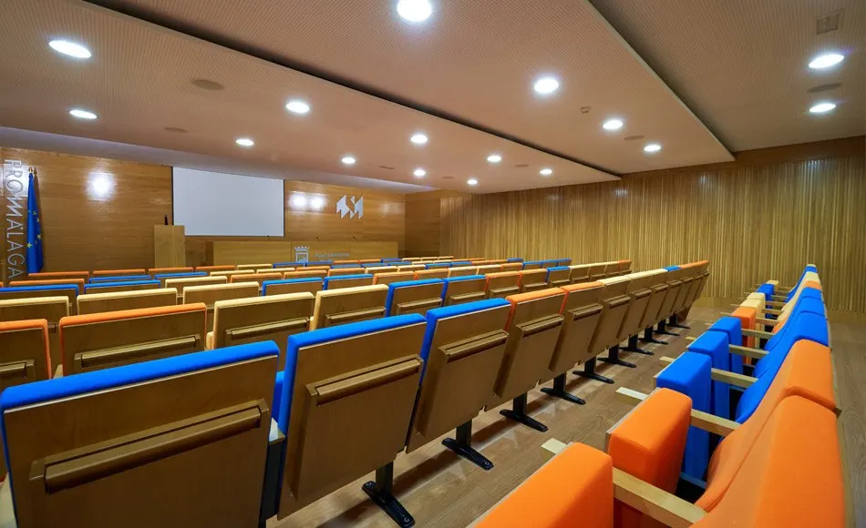 Promálaga I+D (salón de actos, aulas y sala de juntas) en Málaga, aforo hasta 100 personas