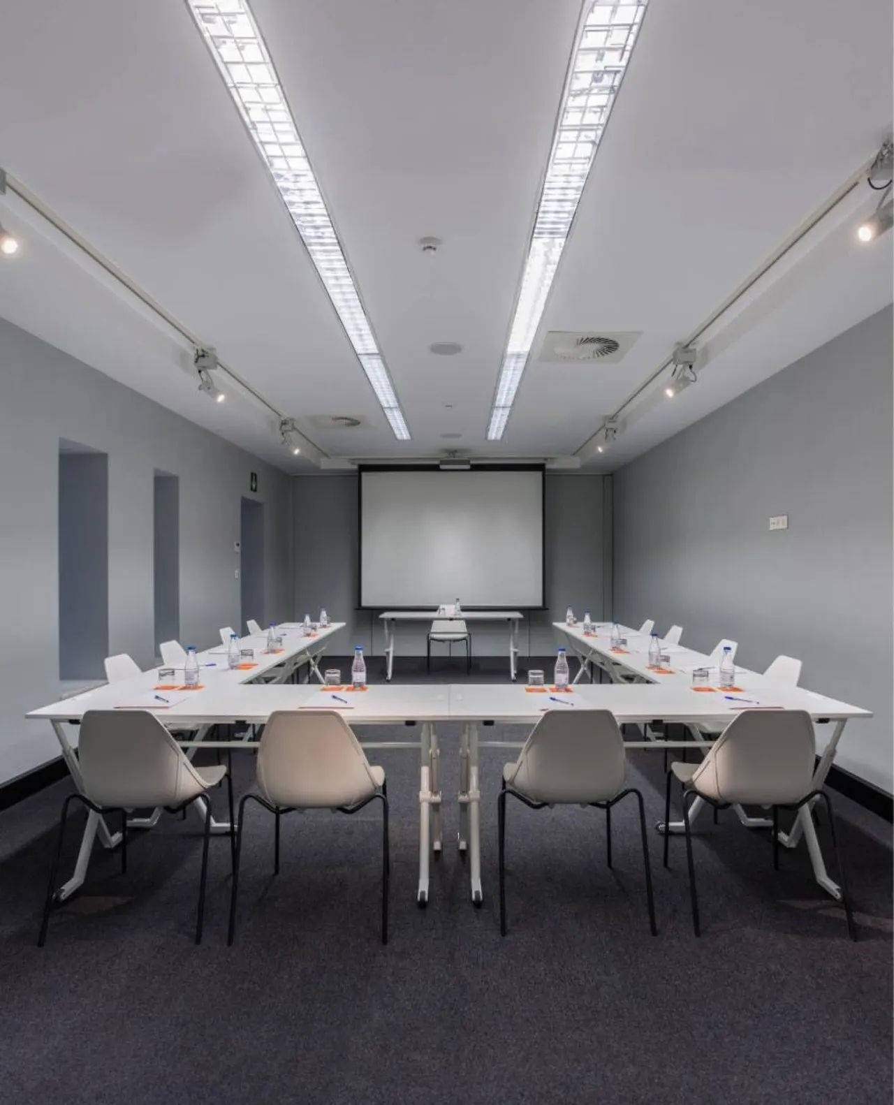 Room Mate Valeria (Sala Valeria, Sala Trapani, Sala Estambul) en Málaga, aforo hasta 70 personas