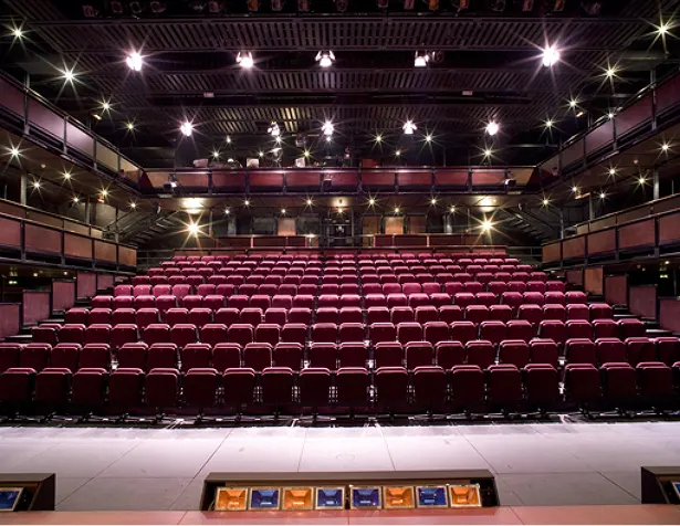 Teatre Nacional de Catalunya (TNC) en Barcelona, aforo hasta 2.000 personas